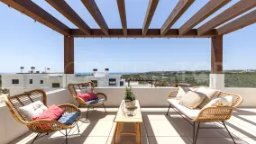 For sale penthouse with 3 bedrooms in Casares Golf