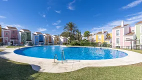 Town house for sale in Bahia de Casares