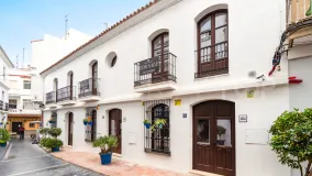 Estepona Ciudad, adosado en venta con 3 dormitorios