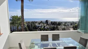 Atico duplex de 3 dormitorios en venta en Calahonda