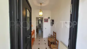 Comprar villa en Elviria