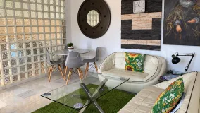 For sale apartment in Calahonda with 2 bedrooms