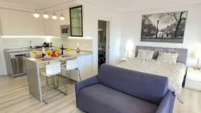 Elviria Playa, estudio con 1 dormitorio en venta