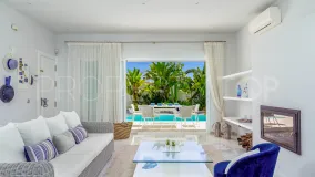 Villa a la venta en Marbesa