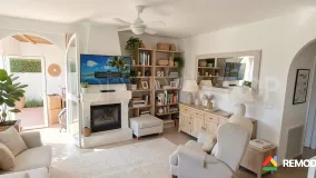 Villa pareada en venta en La Duquesa de 2 dormitorios
