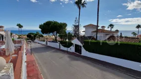 Villa pareada en venta en La Duquesa de 2 dormitorios