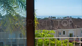 Comprar adosado en El Paraiso con 3 dormitorios