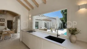 Villa for sale in Guadalmina Alta