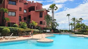 Se vende apartamento planta baja con 2 dormitorios en New Golden Mile