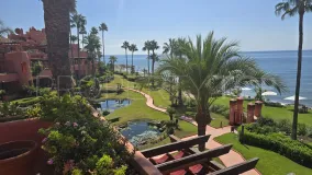 Comprar apartamento de 3 dormitorios en New Golden Mile