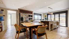 Casares, villa en venta