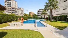Estepona Puerto, apartamento planta baja de 2 dormitorios en venta