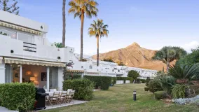 Town house in Nueva Andalucia for sale