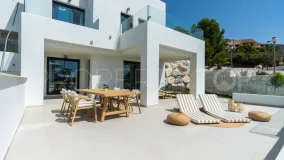For sale apartment with 2 bedrooms in Benalmadena