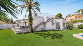 Guadalmina Baja, villa de 4 dormitorios en venta