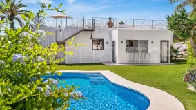 Guadalmina Baja, villa de 4 dormitorios en venta