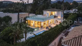 Comprar villa en Nueva Andalucia con 5 dormitorios