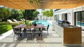 Comprar villa en Marbella - Puerto Banus
