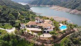 For sale Istan 6 bedrooms villa