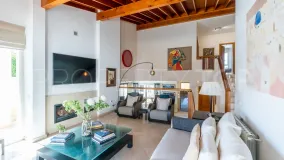 For sale villa in Benahavis with 4 bedrooms