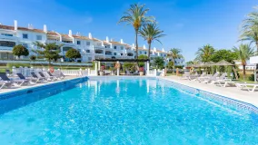 Buy Marbella apartment with 3 bedrooms