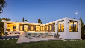 Marbella 5 bedrooms villa for sale