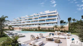 Ático con 3 dormitorios a la venta en Estepona Oeste