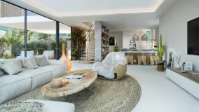 For sale Marbella villa with 4 bedrooms