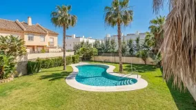 Calahonda 4 bedrooms house for sale