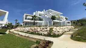 Estepona West 2 bedrooms apartment for sale
