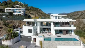 Se vende villa en Lomas de La Quinta