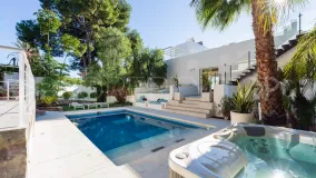 5 bedrooms Marbella villa for sale
