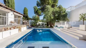 5 bedrooms Marbella villa for sale