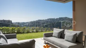 Apartamento de 3 dormitorios en venta en Benahavis