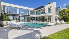 For sale villa in Benahavis