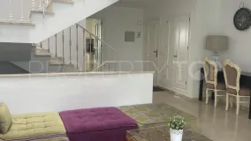Town house for sale in Estepona West with 3 bedrooms