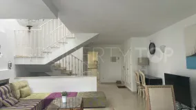 Town house for sale in Estepona West with 3 bedrooms