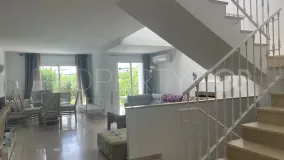 Town house for sale in Estepona West with 3 bedrooms
