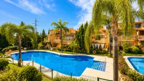 For sale town house in Oasis de Nagüeles