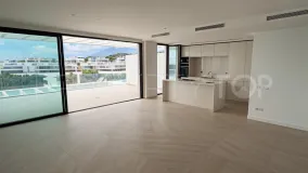 2 bedrooms apartment in Los Monteros for sale