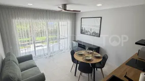 Buy 2 bedrooms ground floor apartment in Benalmadena Centro
