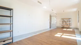 3 bedrooms duplex in El Limonar for sale