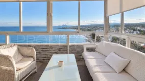 Apartamento en venta con 3 dormitorios en Torreguadiaro