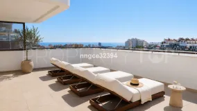 Apartment with 3 bedrooms for sale in Estepona