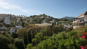 Apartment in Nueva Andalucia for sale