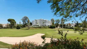 2 bedrooms penthouse in Guadalmina Alta for sale