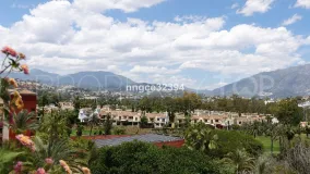 2 bedrooms penthouse in Guadalmina Alta for sale