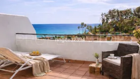 Buy town house with 4 bedrooms in Manilva