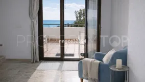 Buy town house with 4 bedrooms in Manilva