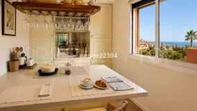 Apartment for sale in Marbella Golden Mile with 1 bedroom